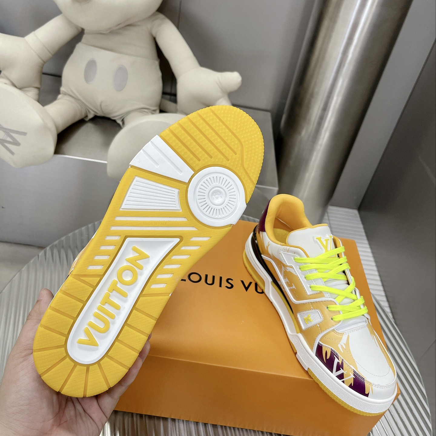 Louis Vuitton LV  Trainer Sneaker      - EUR FASHION