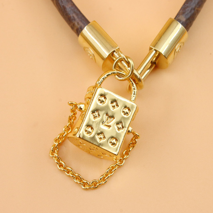 Louis Vuitton LV Cannes Bracelet     M8048E - EUR FASHION