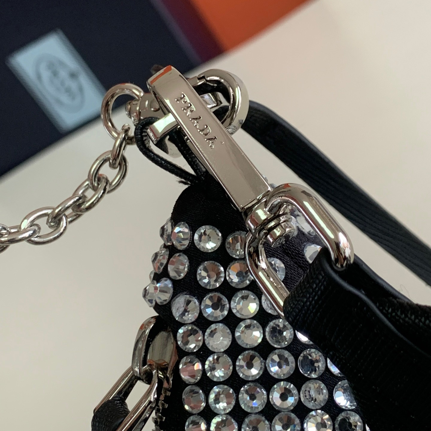 Prada Re-Edition 2005 Satin Bag With Crystals(22-16-6CM) - EUR FASHION
