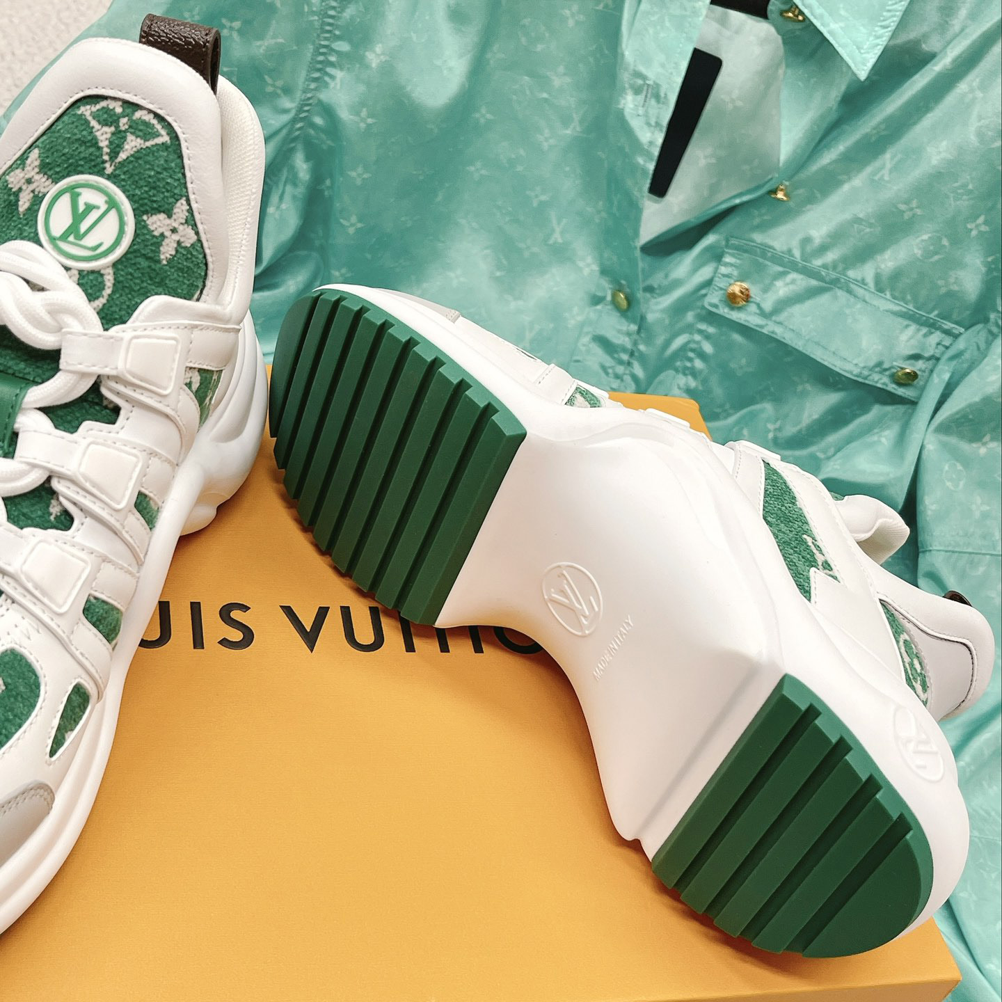 Louis Vuitton LV Archlight Sneaker     1AACT2 - EUR FASHION