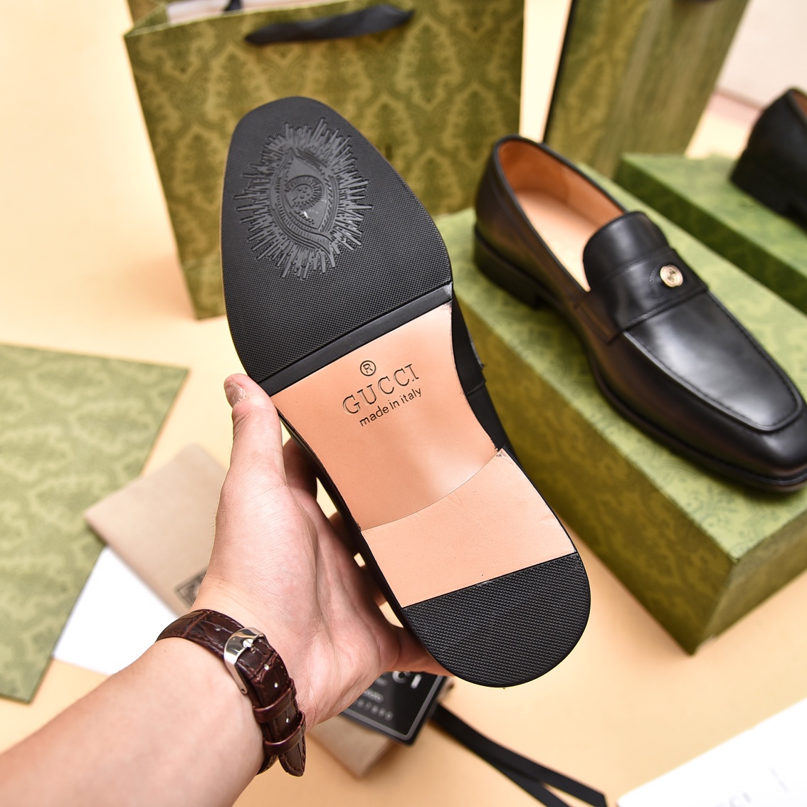 Gucci Men's Loafer With Interlocking G - EUR FASHION
