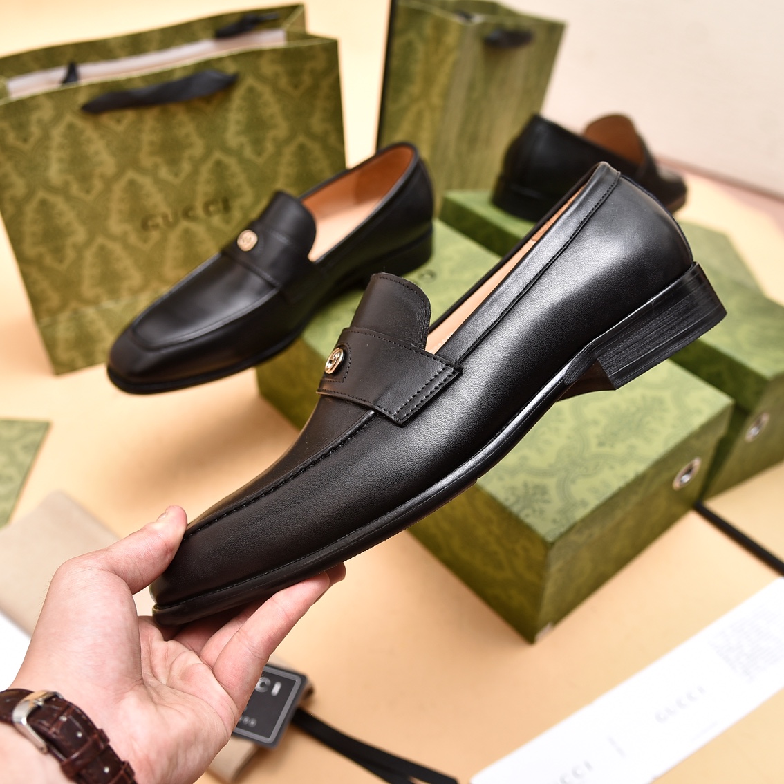 Gucci Men's Loafer With Interlocking G - EUR FASHION