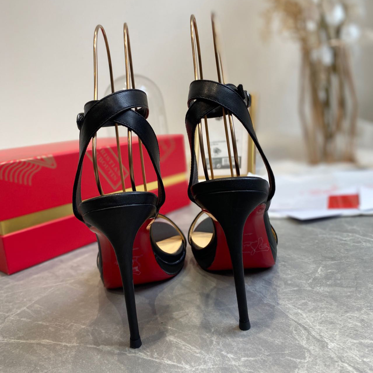 Christian Louboutin Loubigirl 100 mm - EUR FASHION