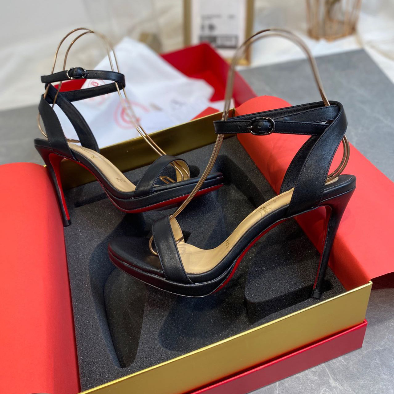 Christian Louboutin Loubigirl 100 mm - EUR FASHION