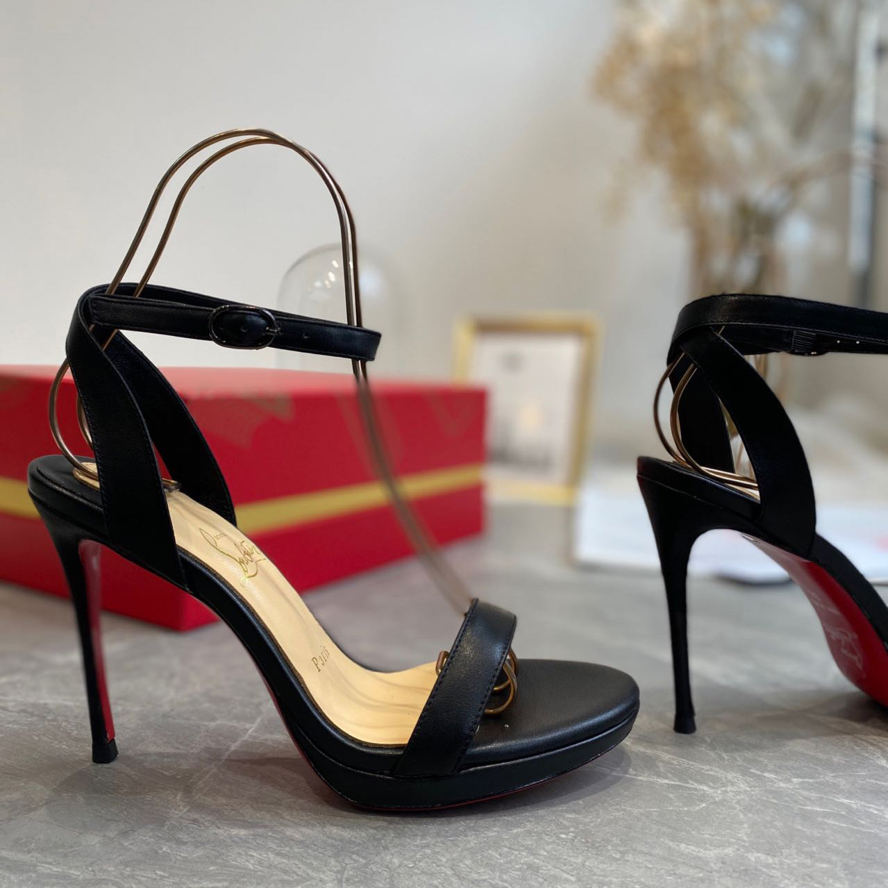 Christian Louboutin Loubigirl 100 mm - EUR FASHION