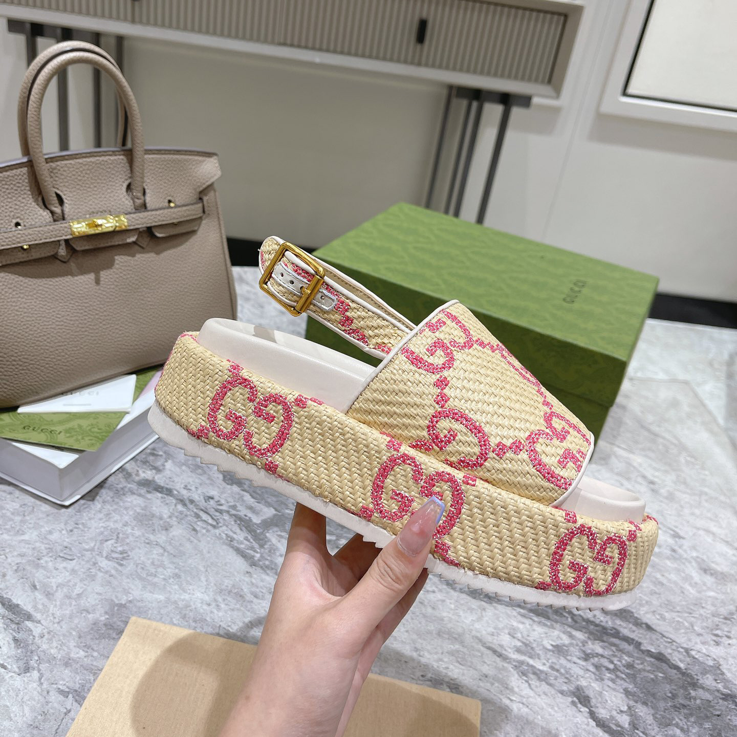Gucci GG Platform Sandal - EUR FASHION