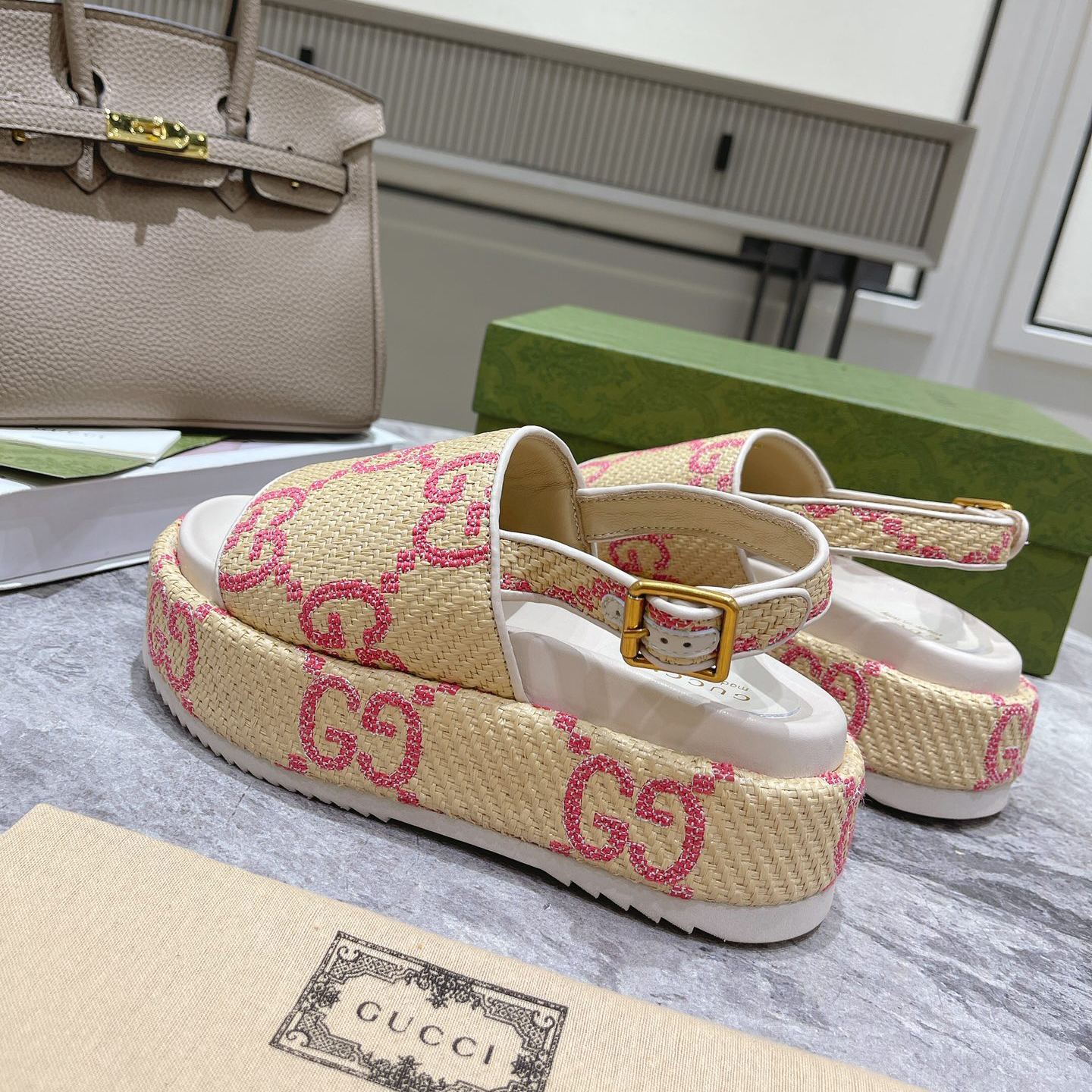 Gucci GG Platform Sandal - EUR FASHION