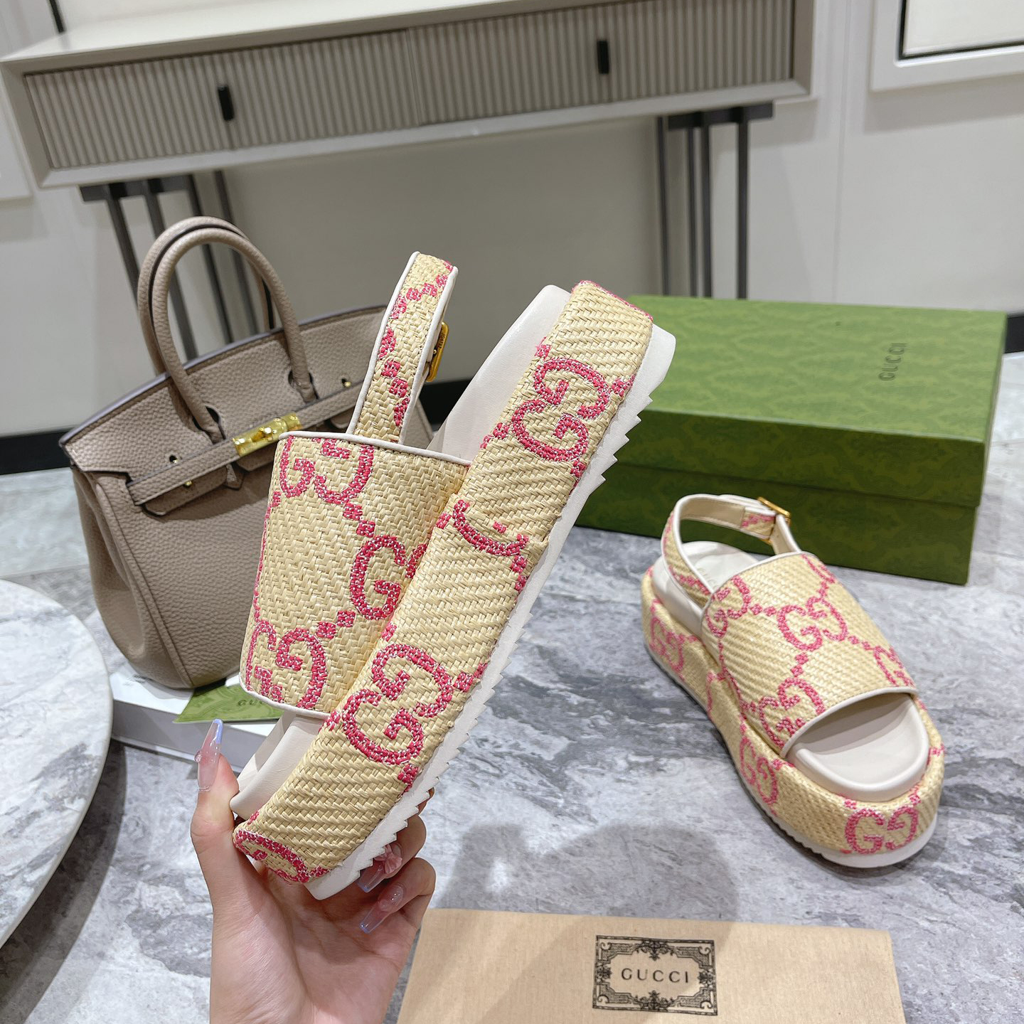 Gucci GG Platform Sandal - EUR FASHION