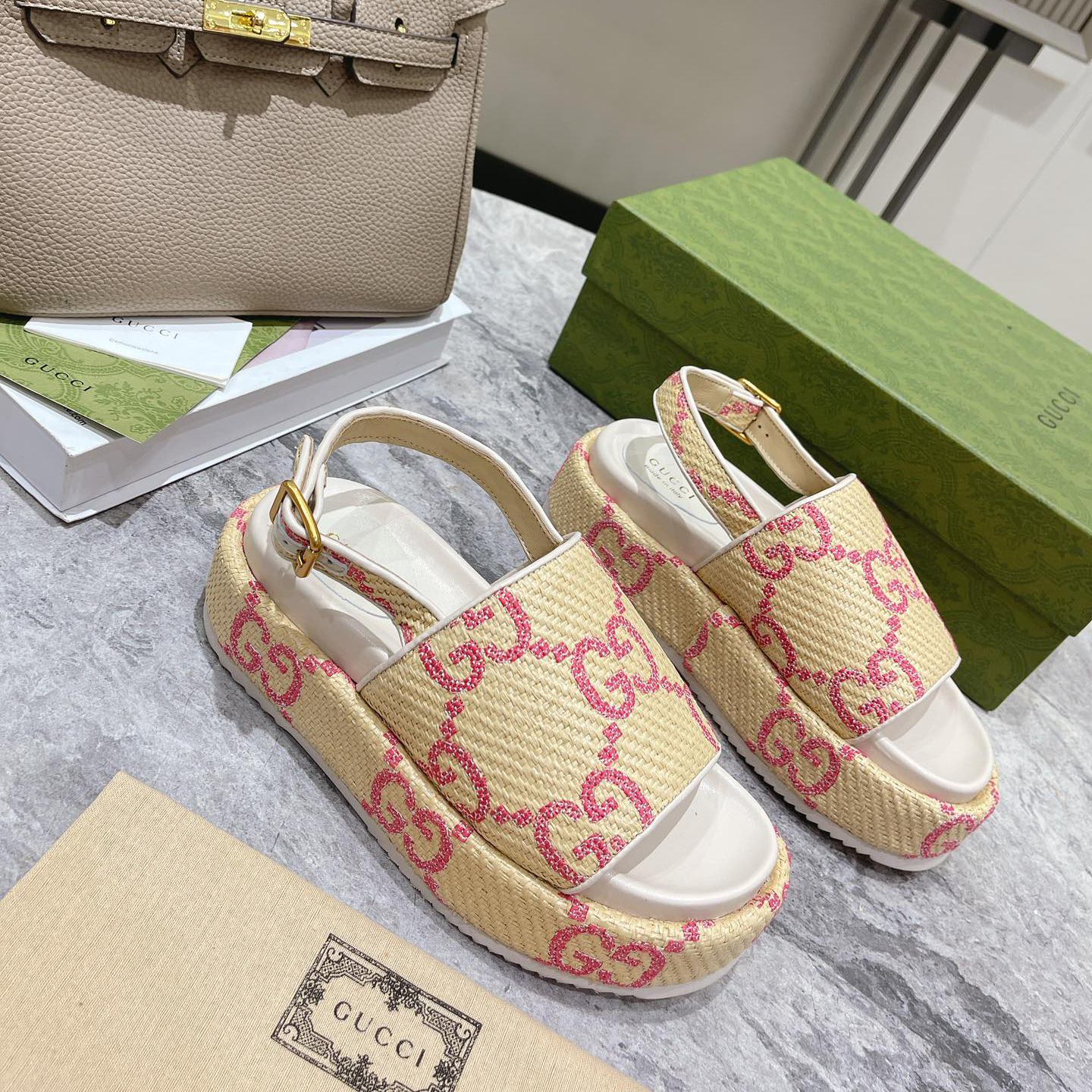 Gucci GG Platform Sandal - EUR FASHION