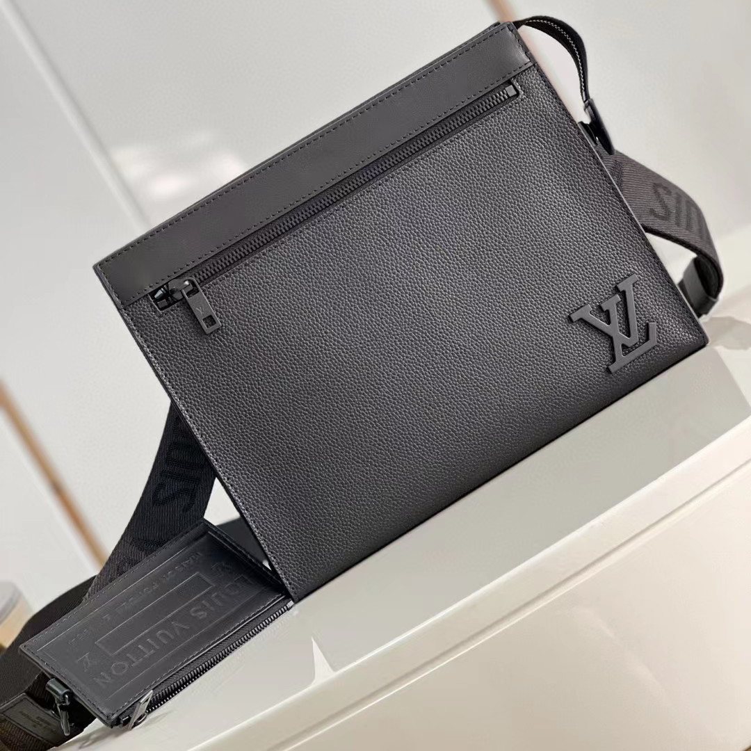 Louis Vuitton Messenger Voyage(28-21-6cm)    M59329 - EUR FASHION