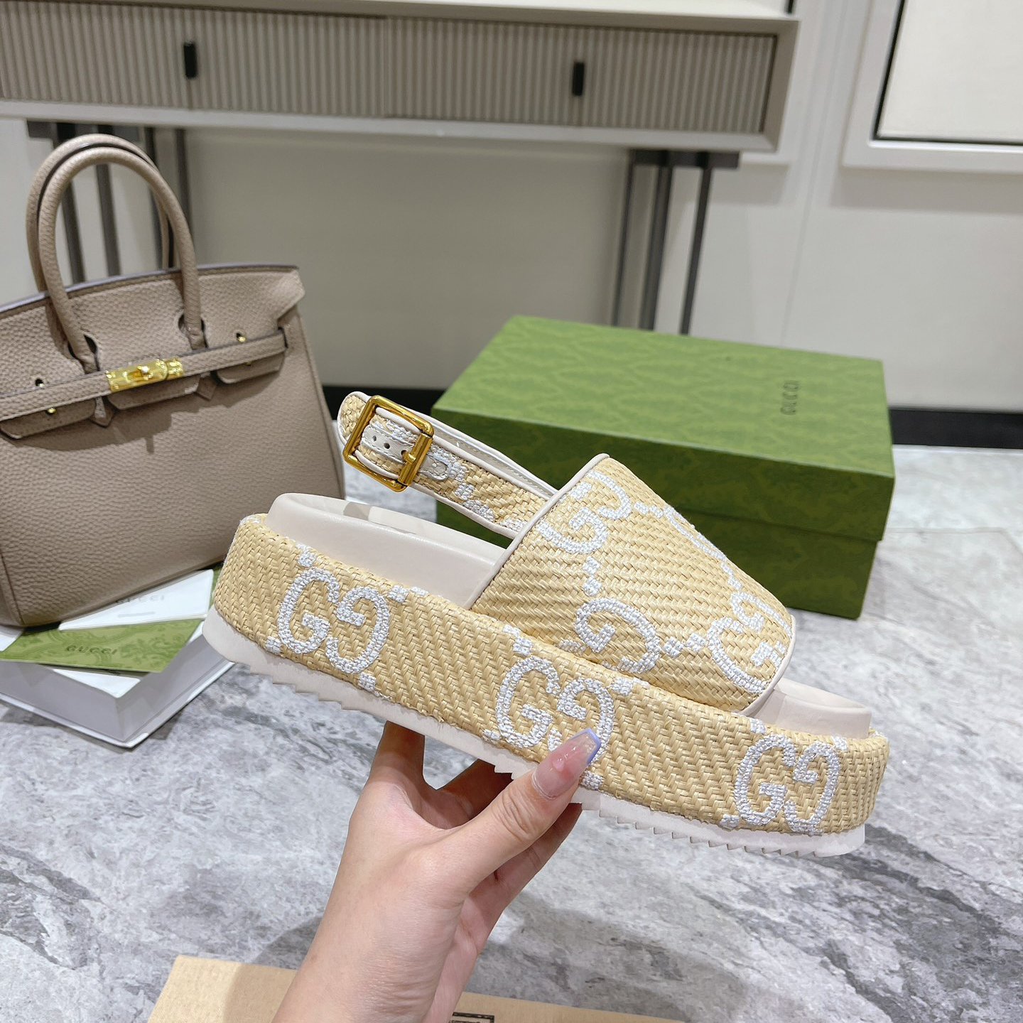 Gucci GG Platform Sandal - EUR FASHION