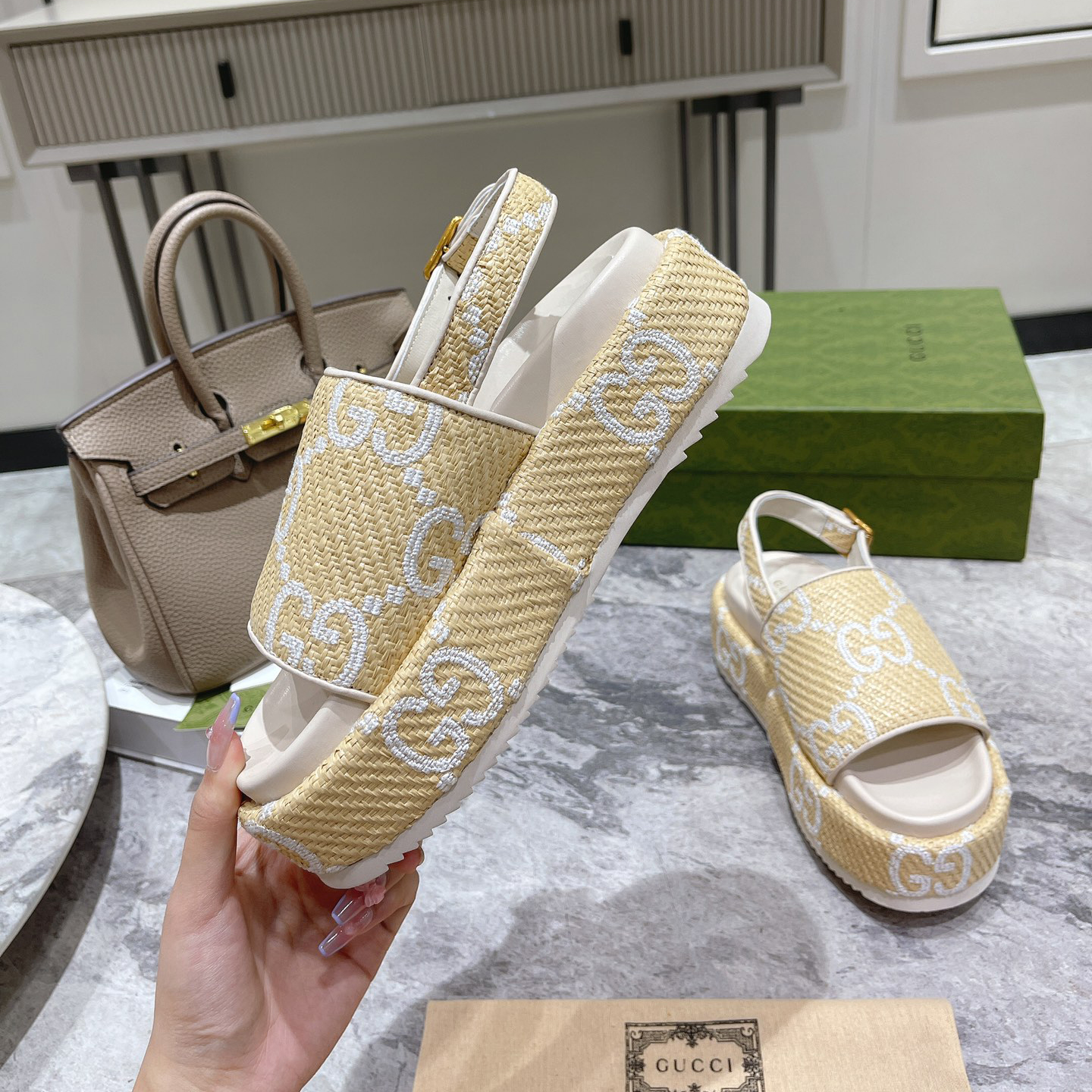 Gucci GG Platform Sandal - EUR FASHION
