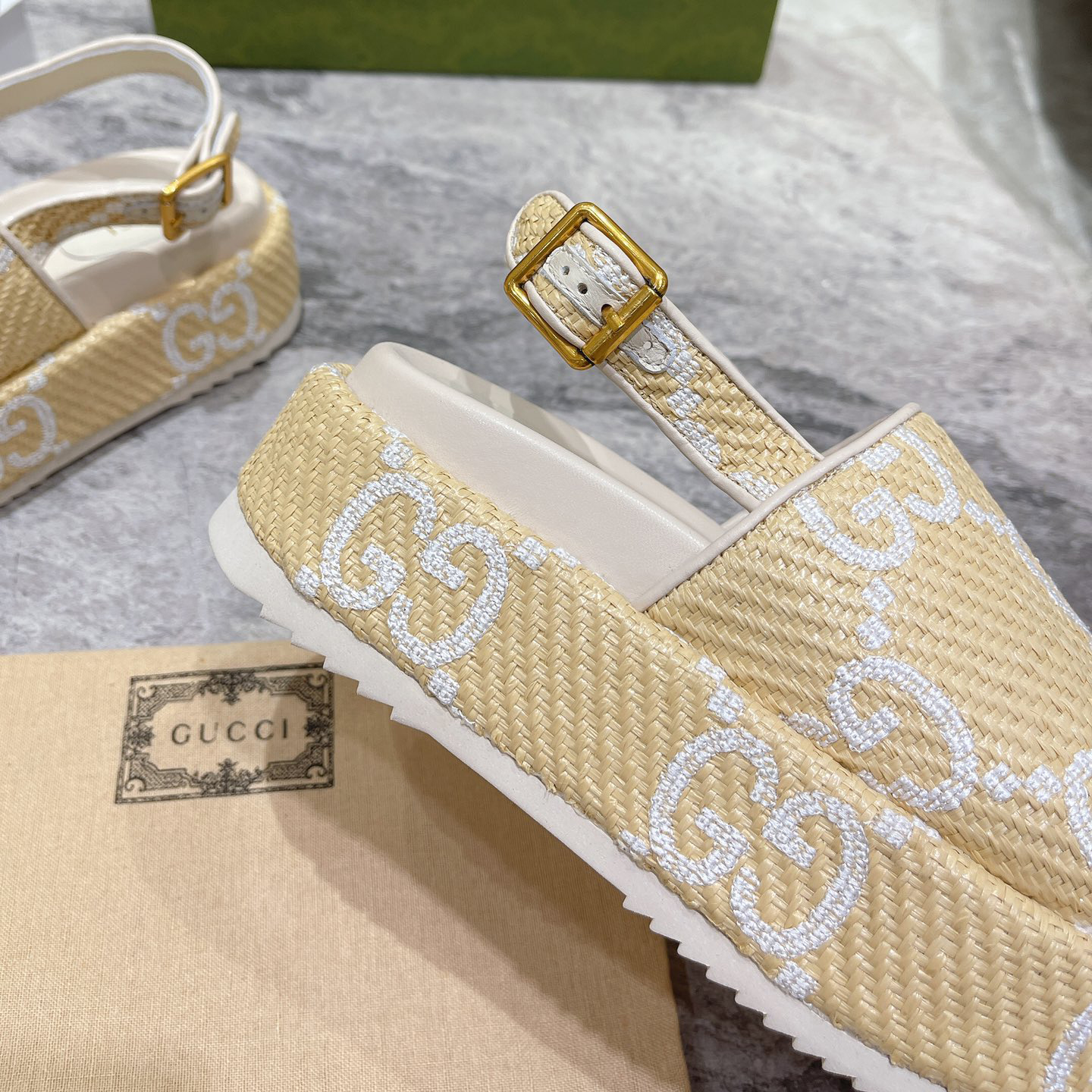 Gucci GG Platform Sandal - EUR FASHION