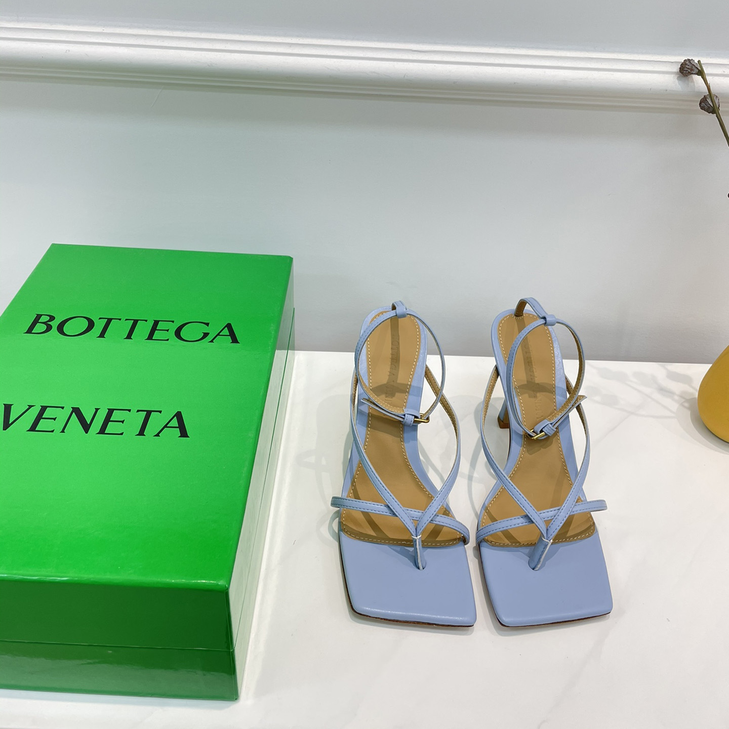 Bottega Veneta Stretch Leather Sandals In Optic White - EUR FASHION