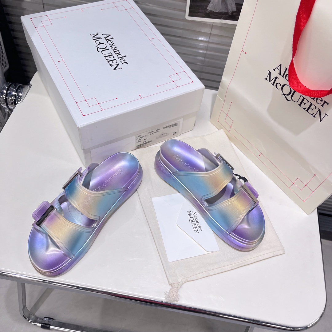 Alexander Mqueen Women's Oversized Hybrid Slide In Silver - EUR FASHION