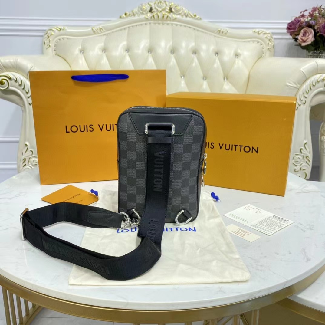 Louis Vuitton Amazone Sling Bag(17-21-6cm) - EUR FASHION
