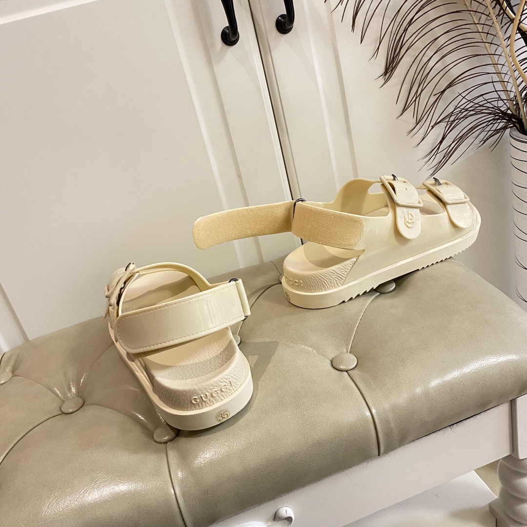 Gucci Women's Sandal With Mini Double G - EUR FASHION
