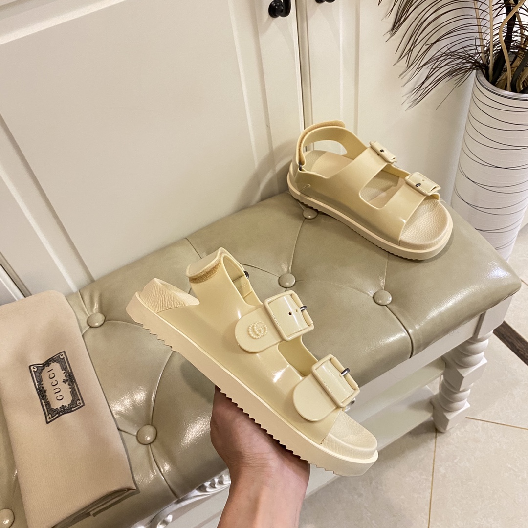 Gucci Women's Sandal With Mini Double G - EUR FASHION