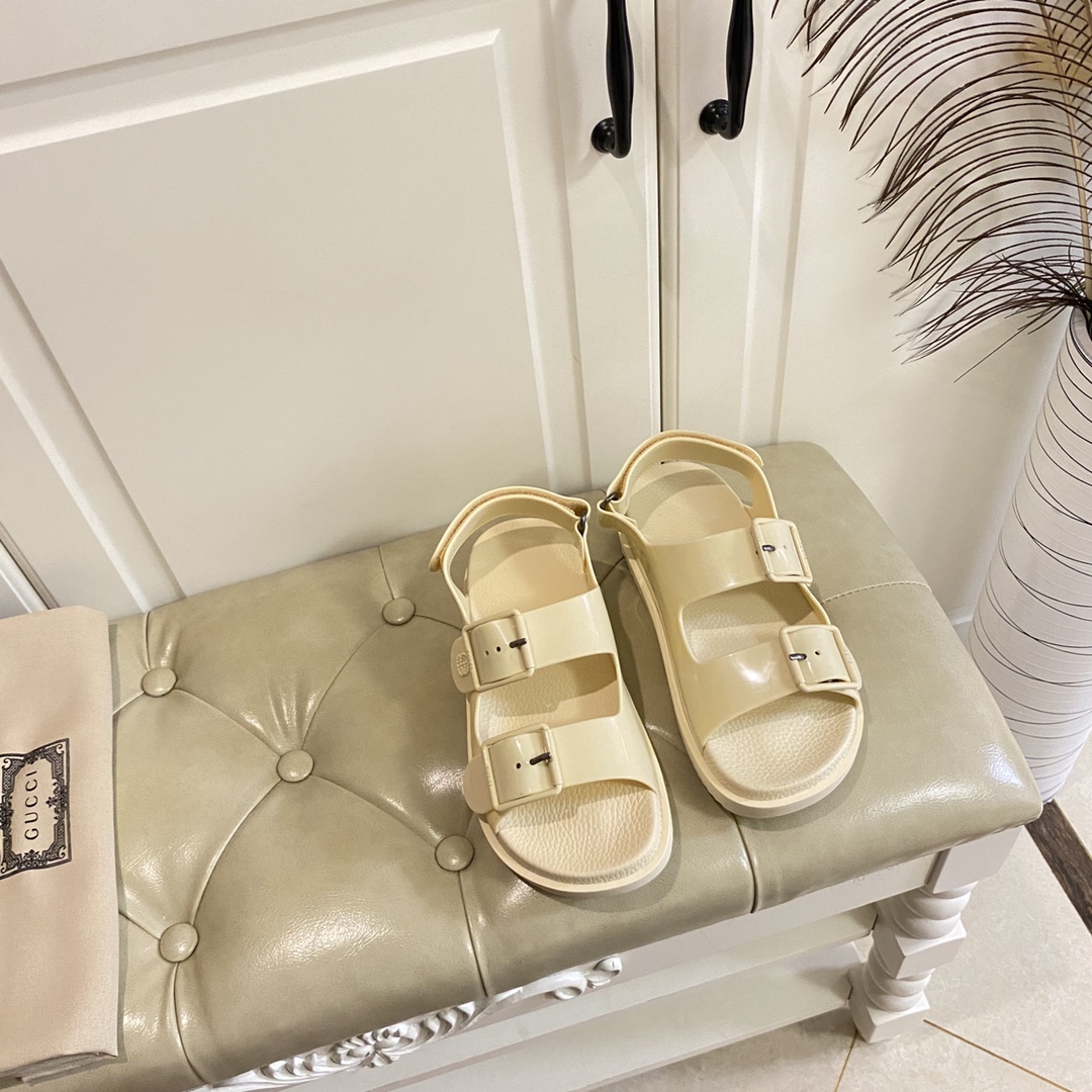 Gucci Women's Sandal With Mini Double G - EUR FASHION