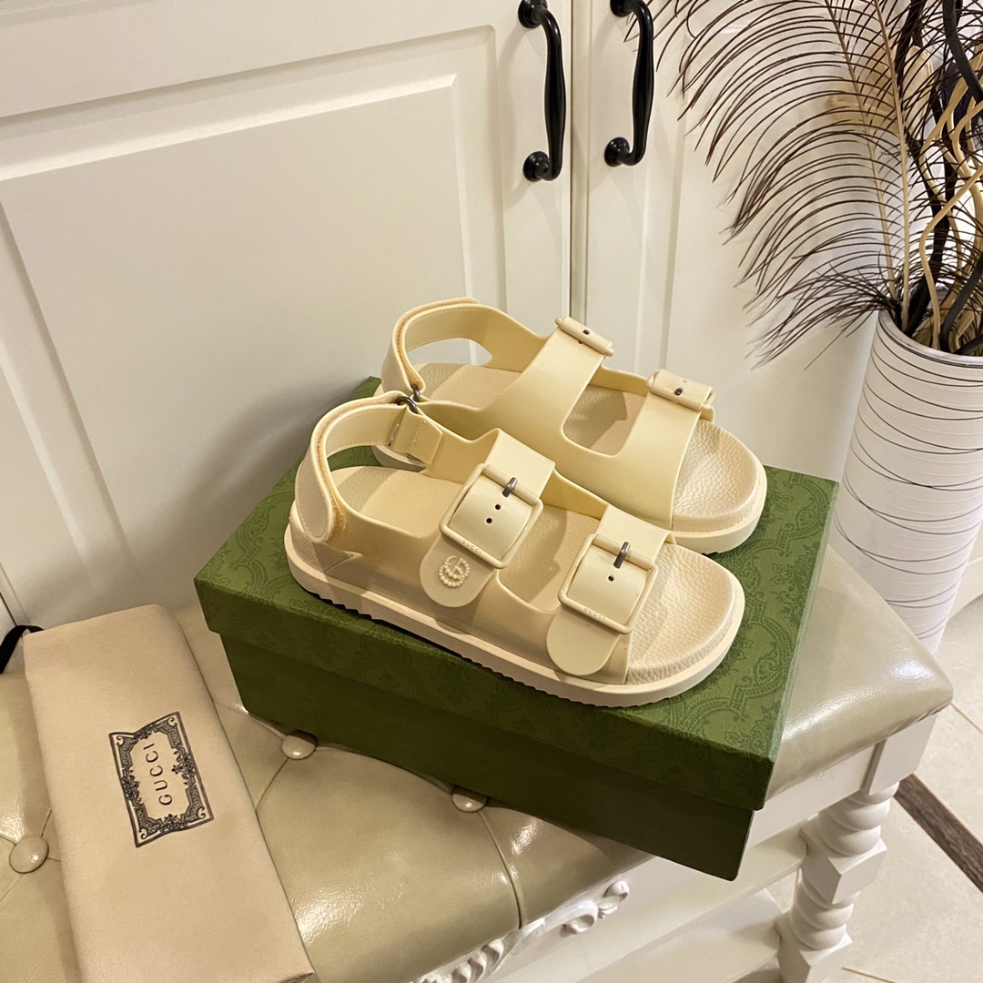 Gucci Women's Sandal With Mini Double G - EUR FASHION