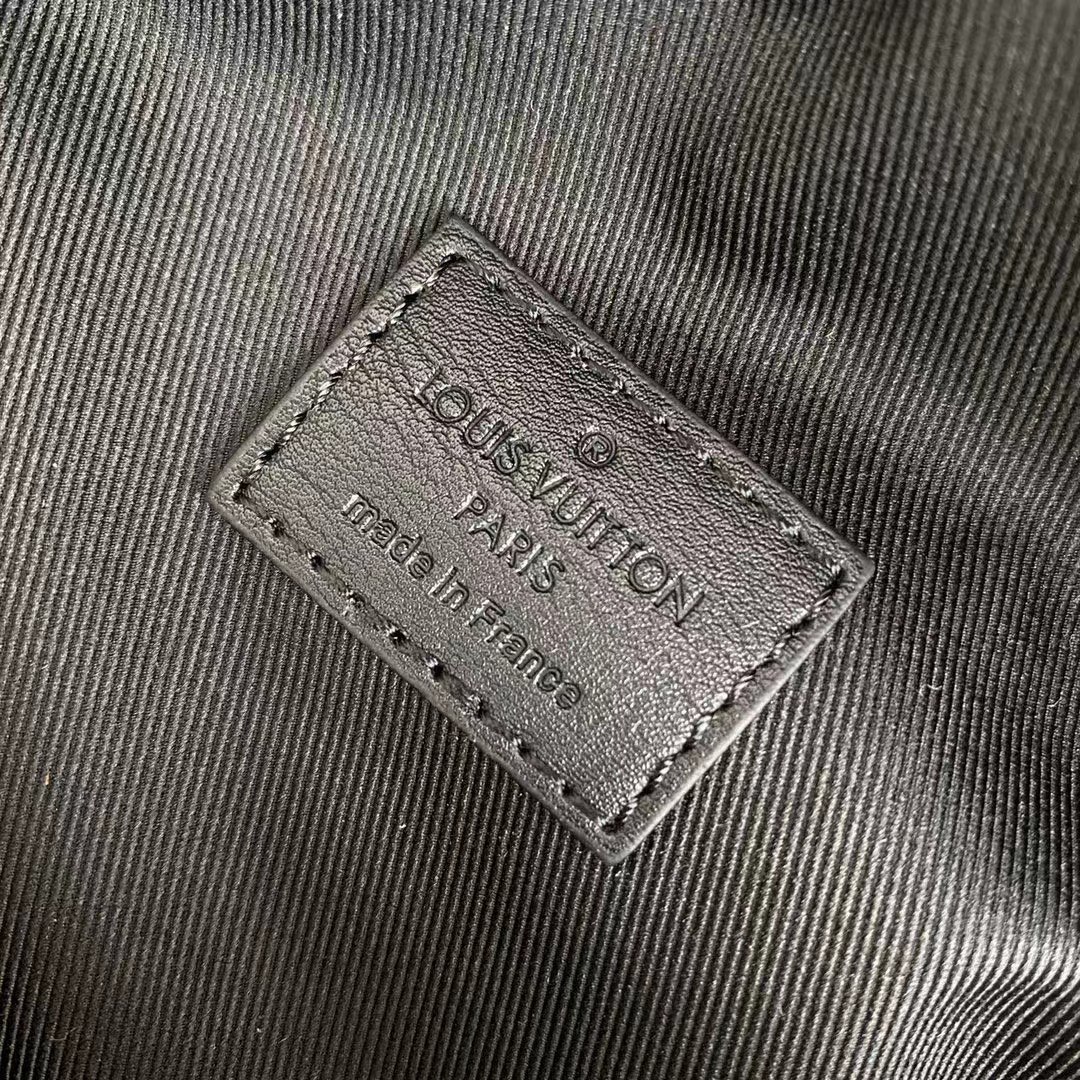 Louis Vuitton Campus Bumbag(26-13-7cm) - EUR FASHION