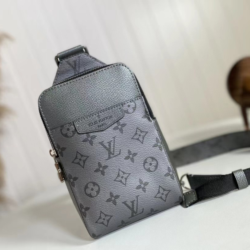 Louis Vuitton Outdoor Slingbag(13-21-5cm)   M30833 - EUR FASHION