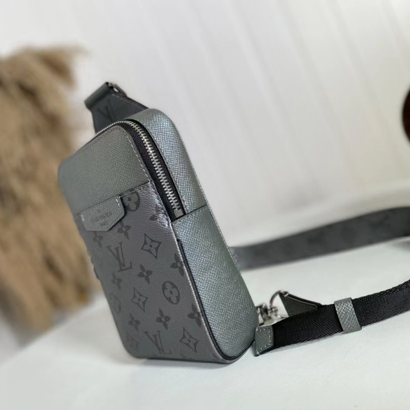 Louis Vuitton Outdoor Slingbag(13-21-5cm)   M30833 - EUR FASHION