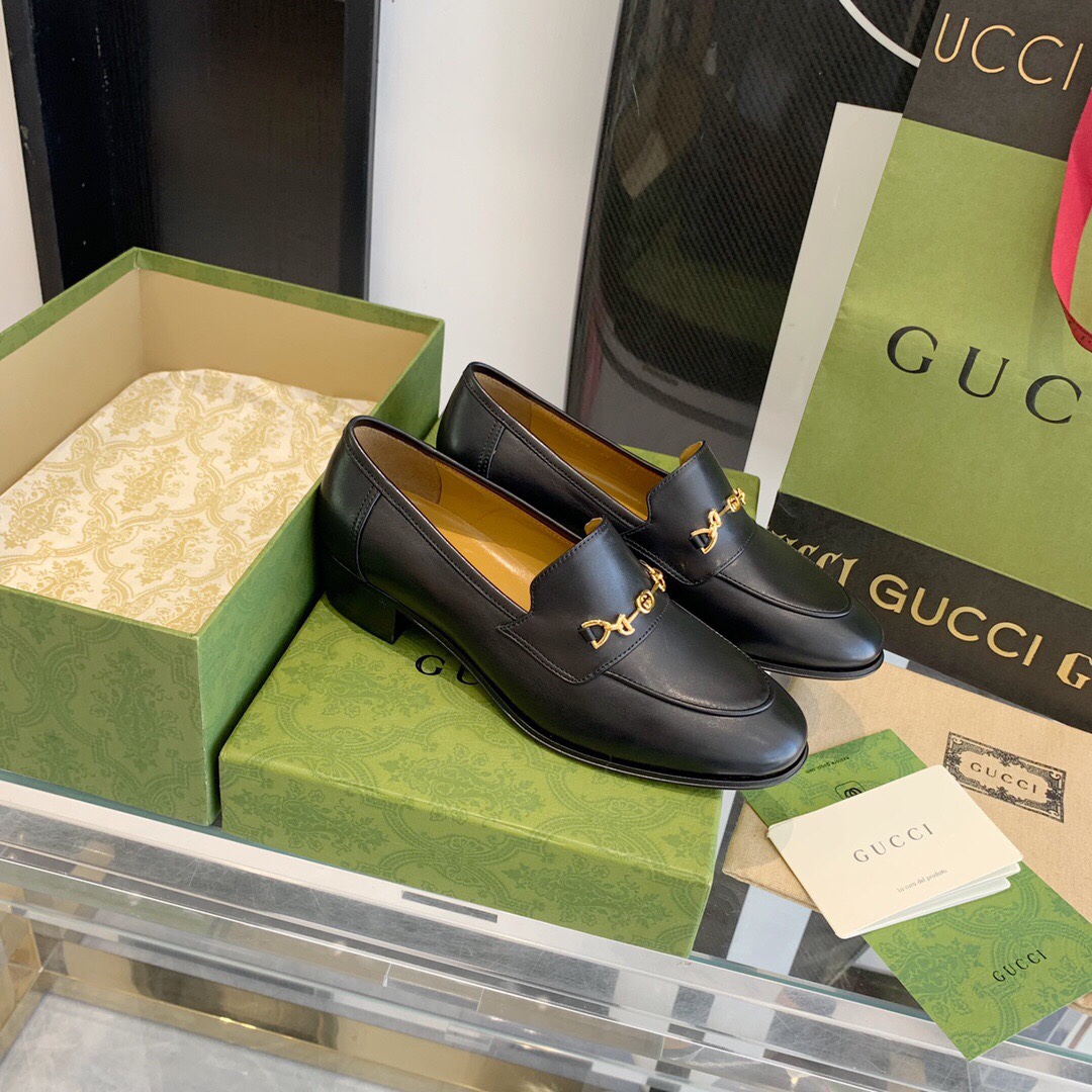 Gucci Women's Loafer With Horsebit - EUR FASHION