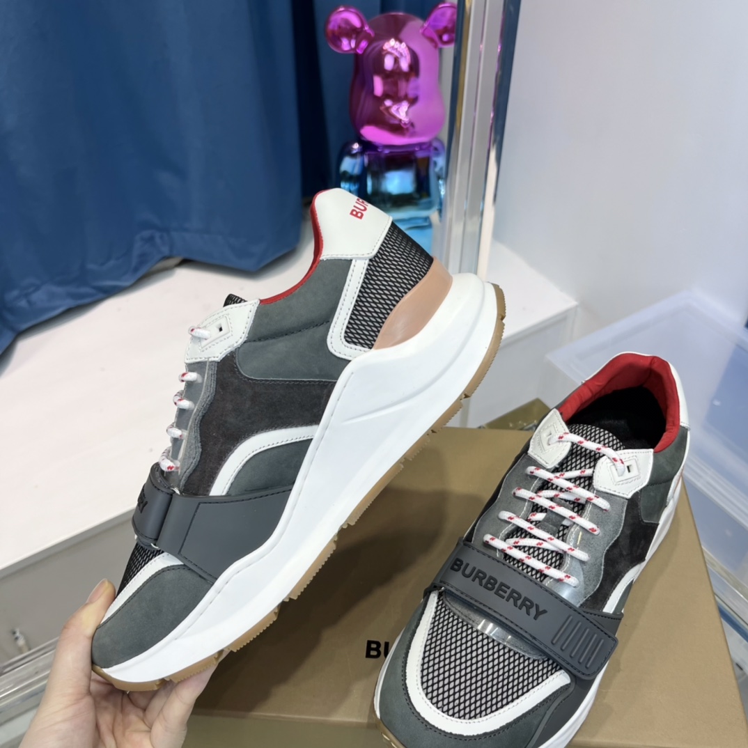 Burberry Cotton Sneakers - EUR FASHION
