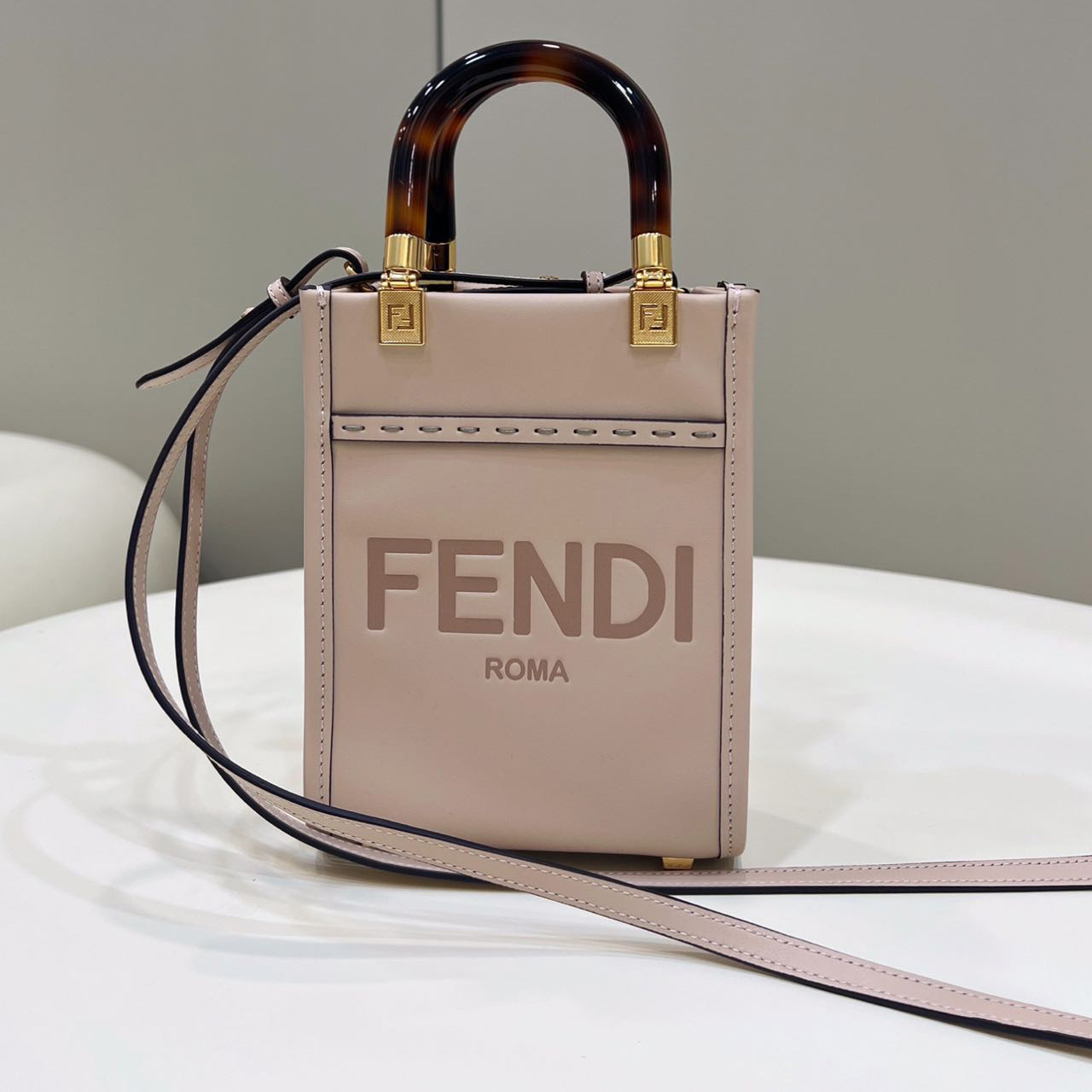 Fendi Mini Sunshine Shopper Bag In Pale Pink Leather(13-18-6.5CM) - EUR FASHION
