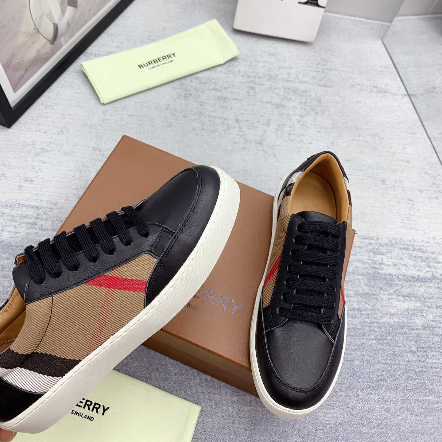 Burberry House Check Cotton And Leather Sneakers - EUR FASHION