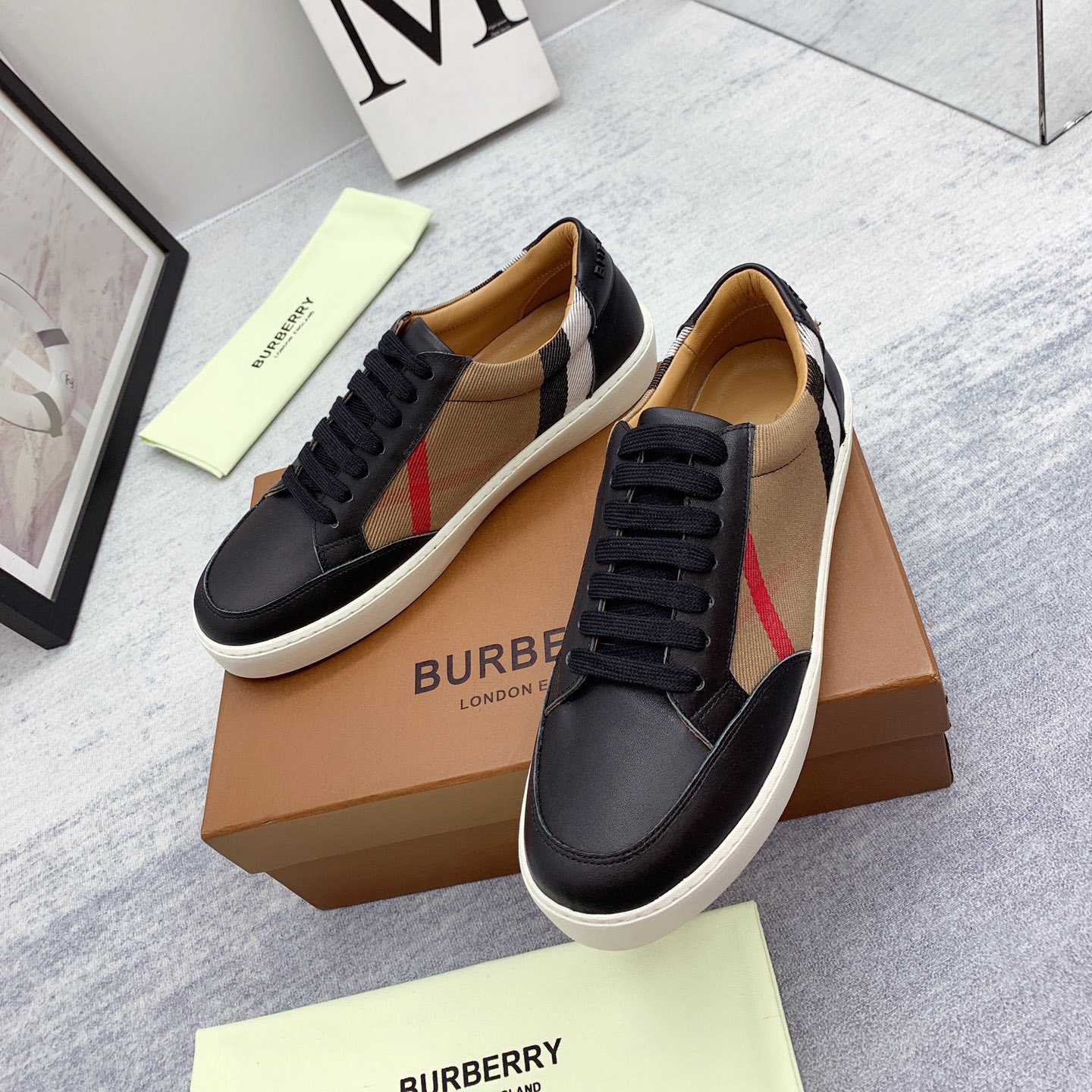 Burberry House Check Cotton And Leather Sneakers - EUR FASHION