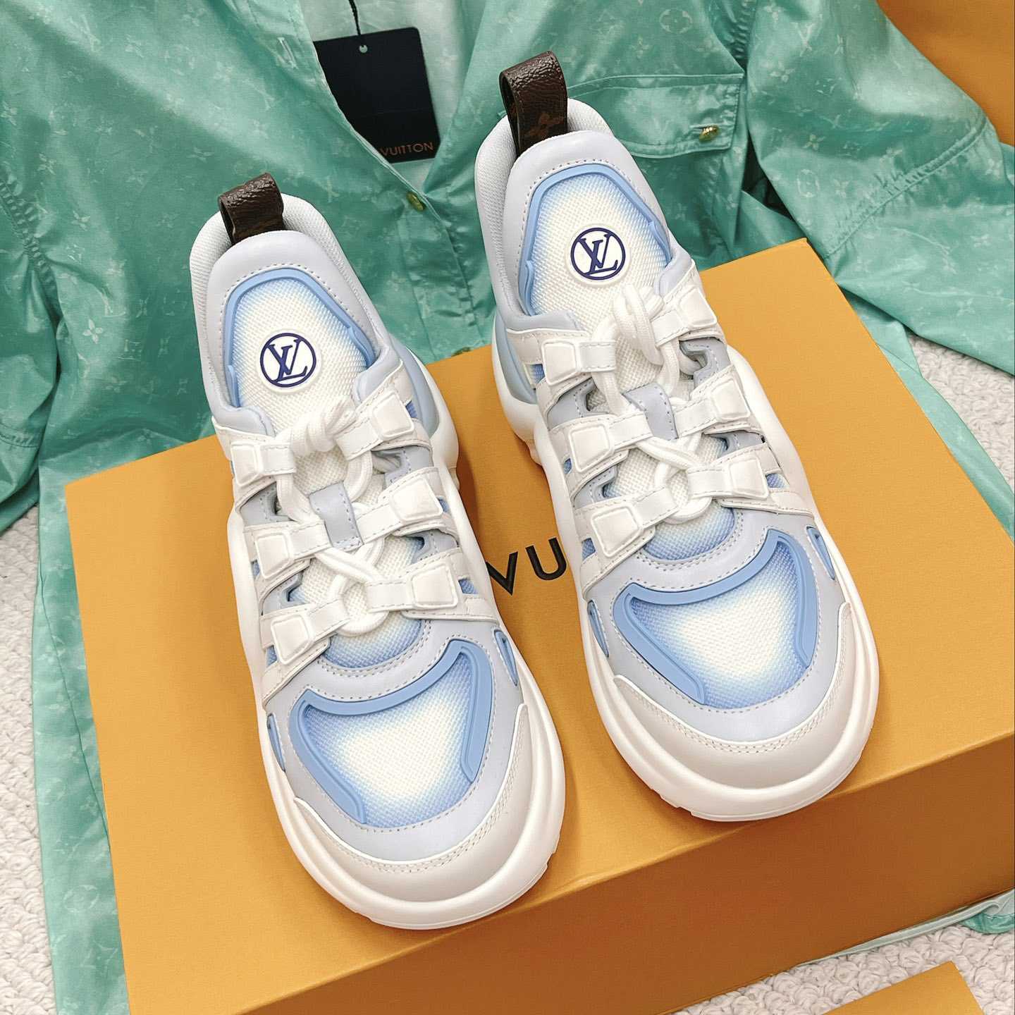 Louis Vuitton LV Archlight Sneaker       1A9RVH - EUR FASHION