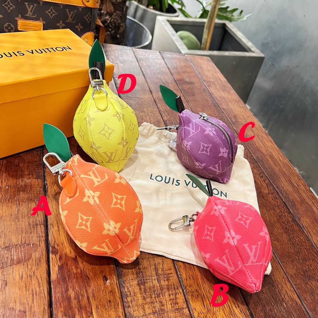 Louis Vuitton Lemon Pouch    M81197 - EUR FASHION