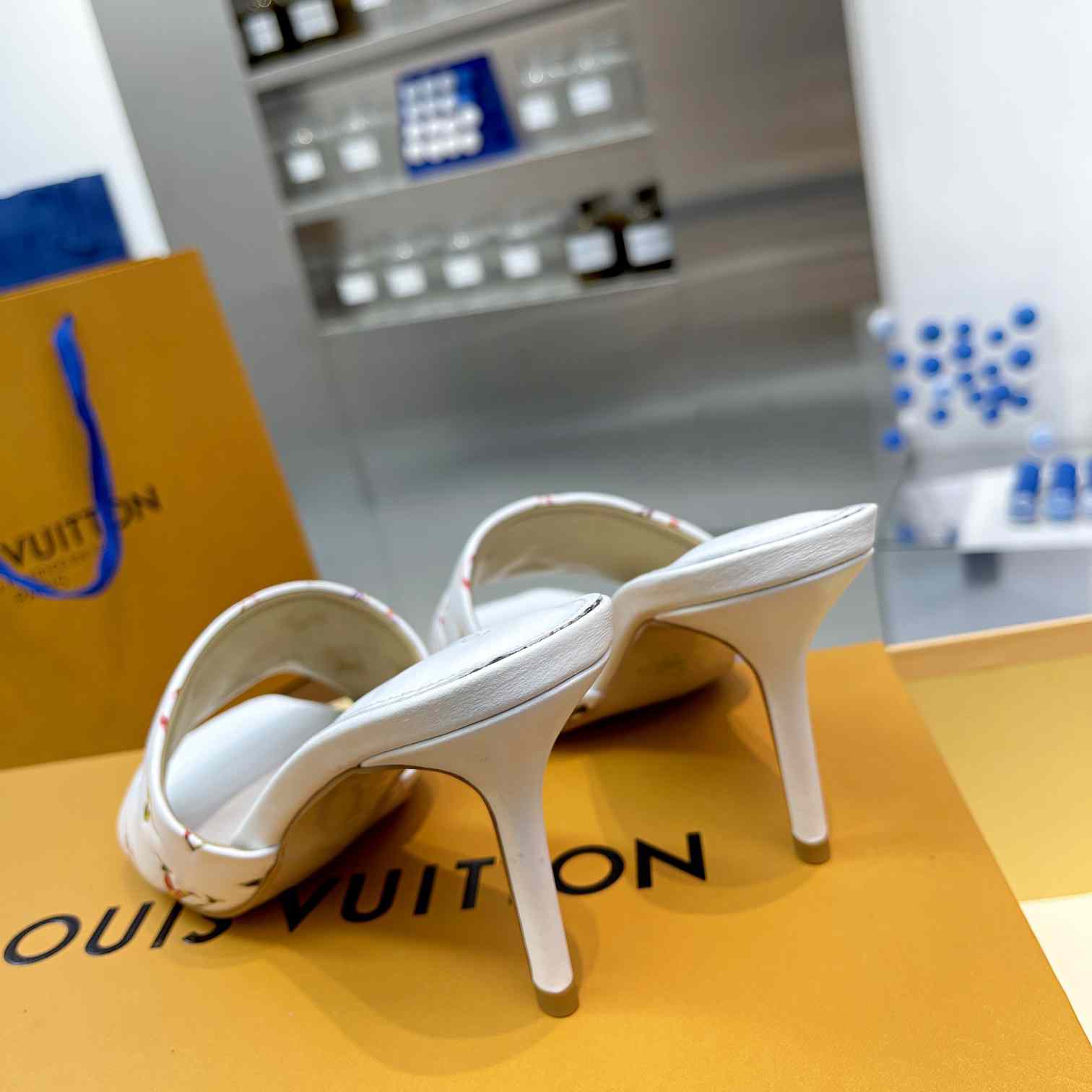 Louis Vuitton Revival Mule     1AAP7M - EUR FASHION