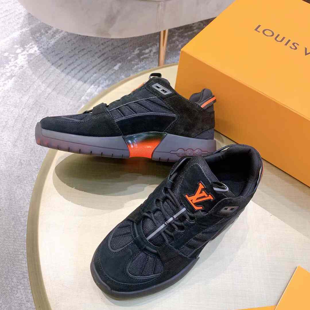 Louis Vuitton  A View Sneaker     - EUR FASHION