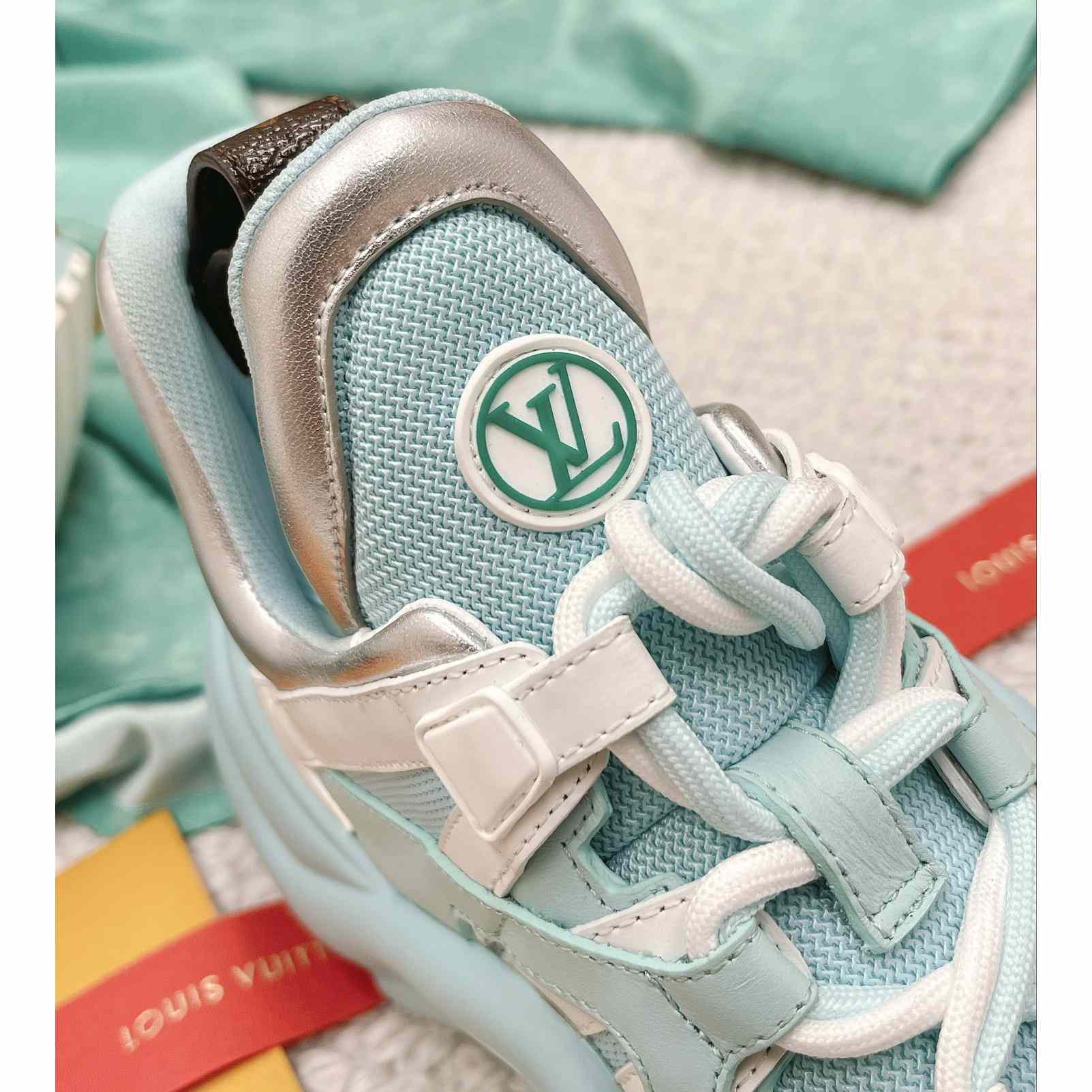 Louis Vuitton LV Archlight Sneaker      - EUR FASHION