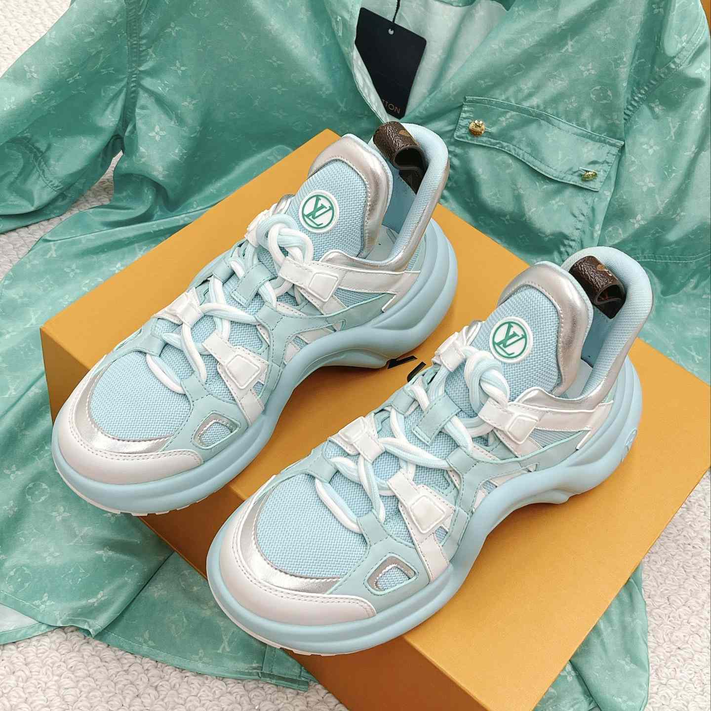 Louis Vuitton LV Archlight Sneaker      - EUR FASHION