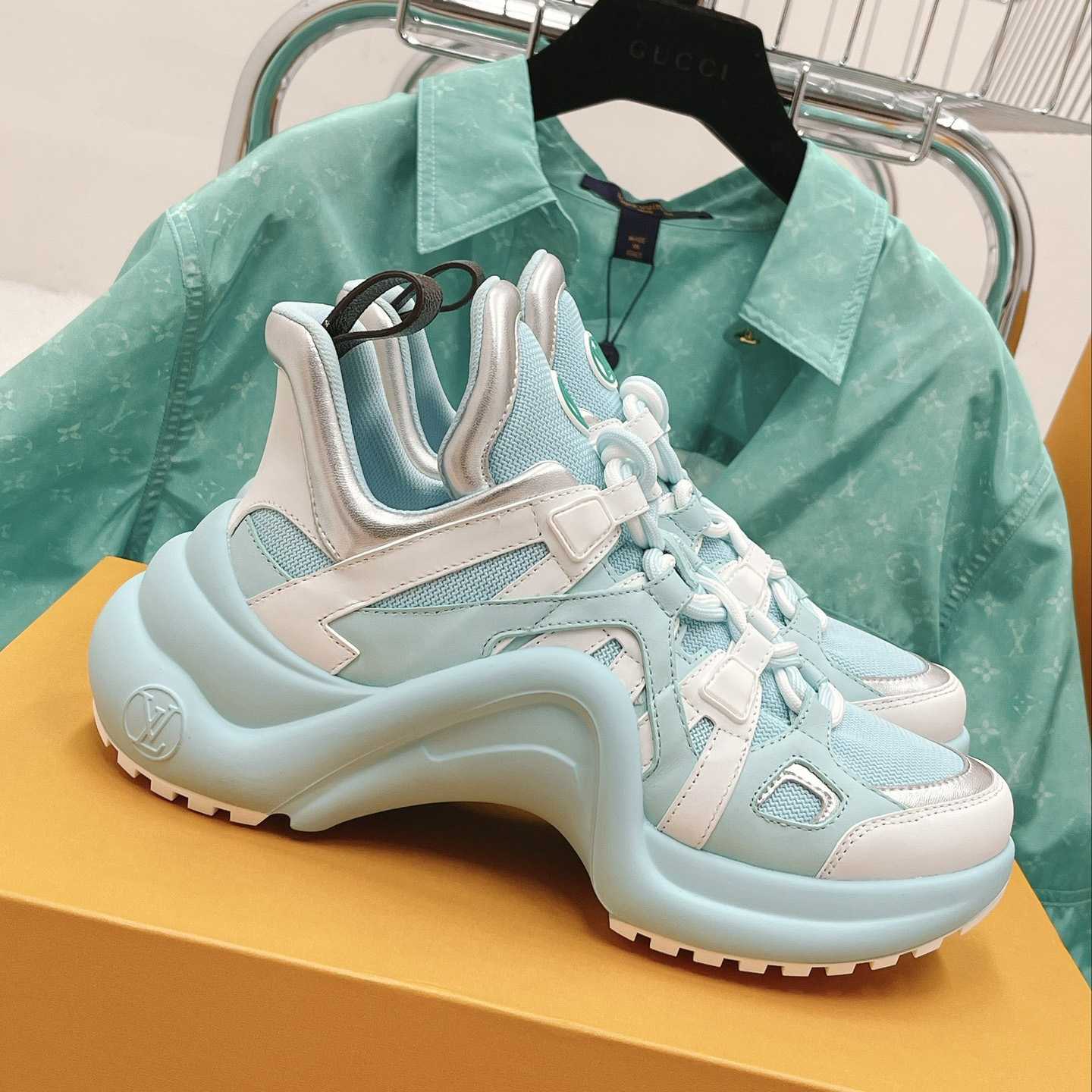 Louis Vuitton LV Archlight Sneaker      - EUR FASHION