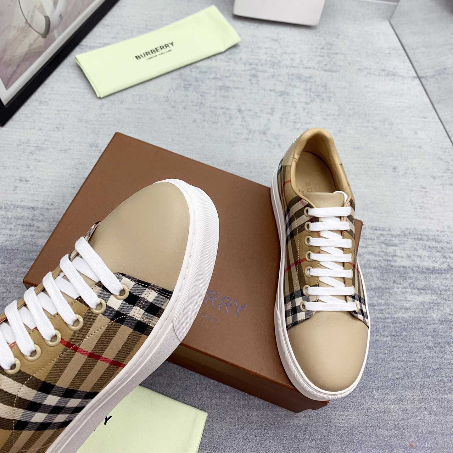 Burberry Vintage Check and Leather Sneakers - EUR FASHION