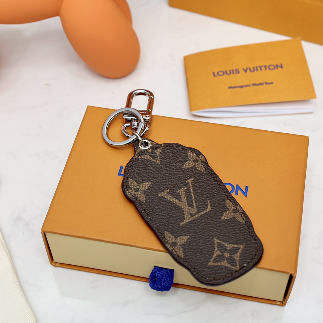 Louis Vuitton Everyday Lv Cup    MP3108 - EUR FASHION