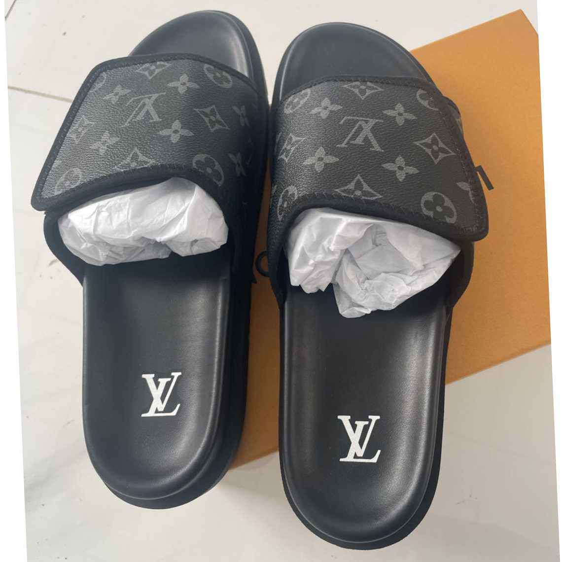 Louis Vuitton Miami Mule         1A9Z60 - EUR FASHION