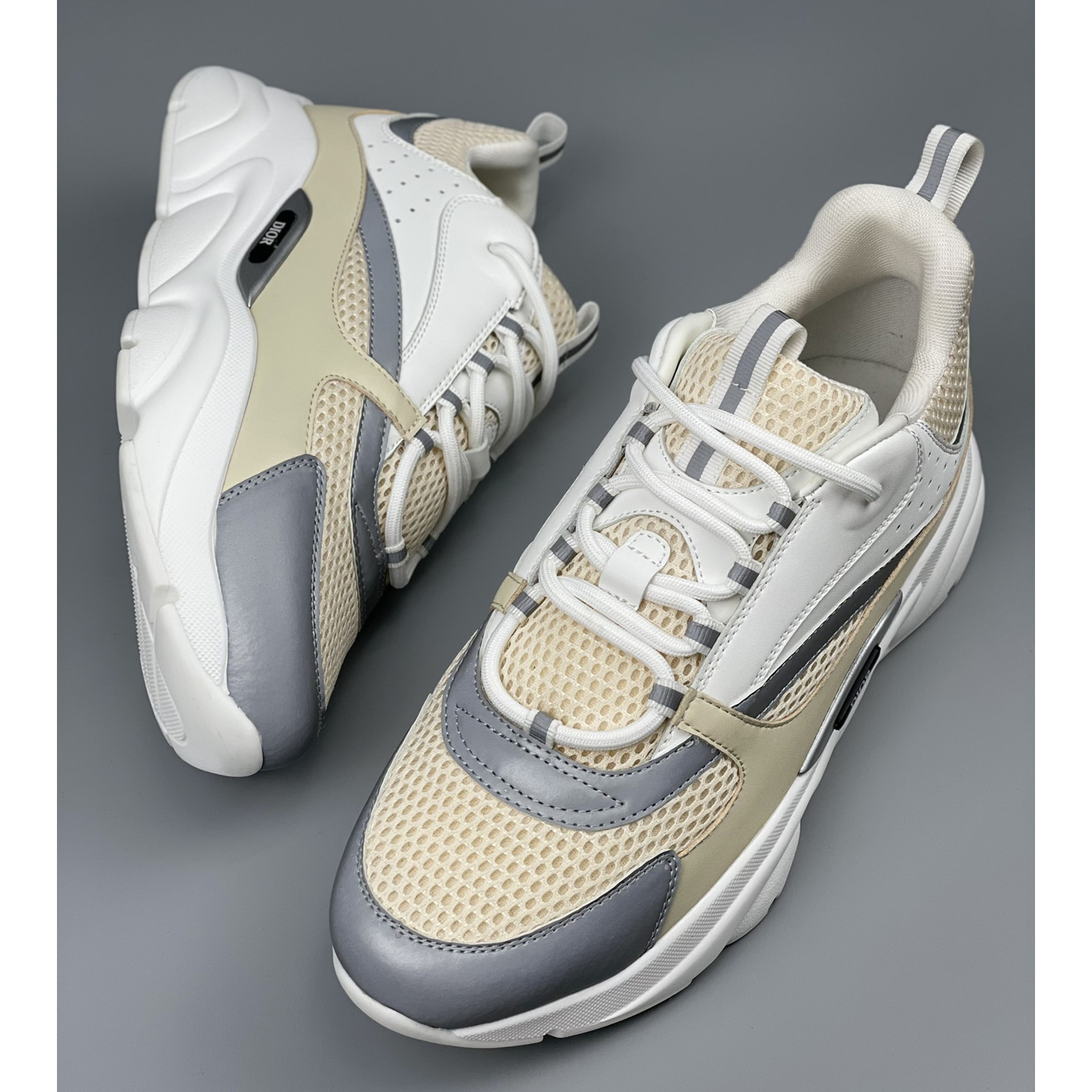 Dior B22 Sneaker  - EUR FASHION