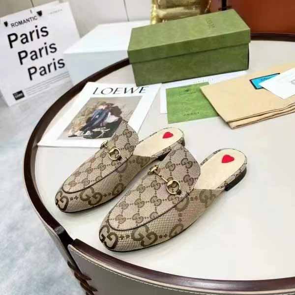 Gucci Women's Jumbo GG Princetown Slipper - EUR FASHION