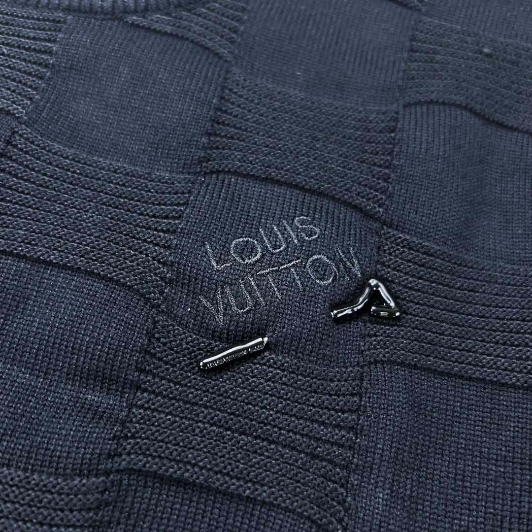 Louis Vuitton Damier Stitch Crewneck      1AA4MC - EUR FASHION