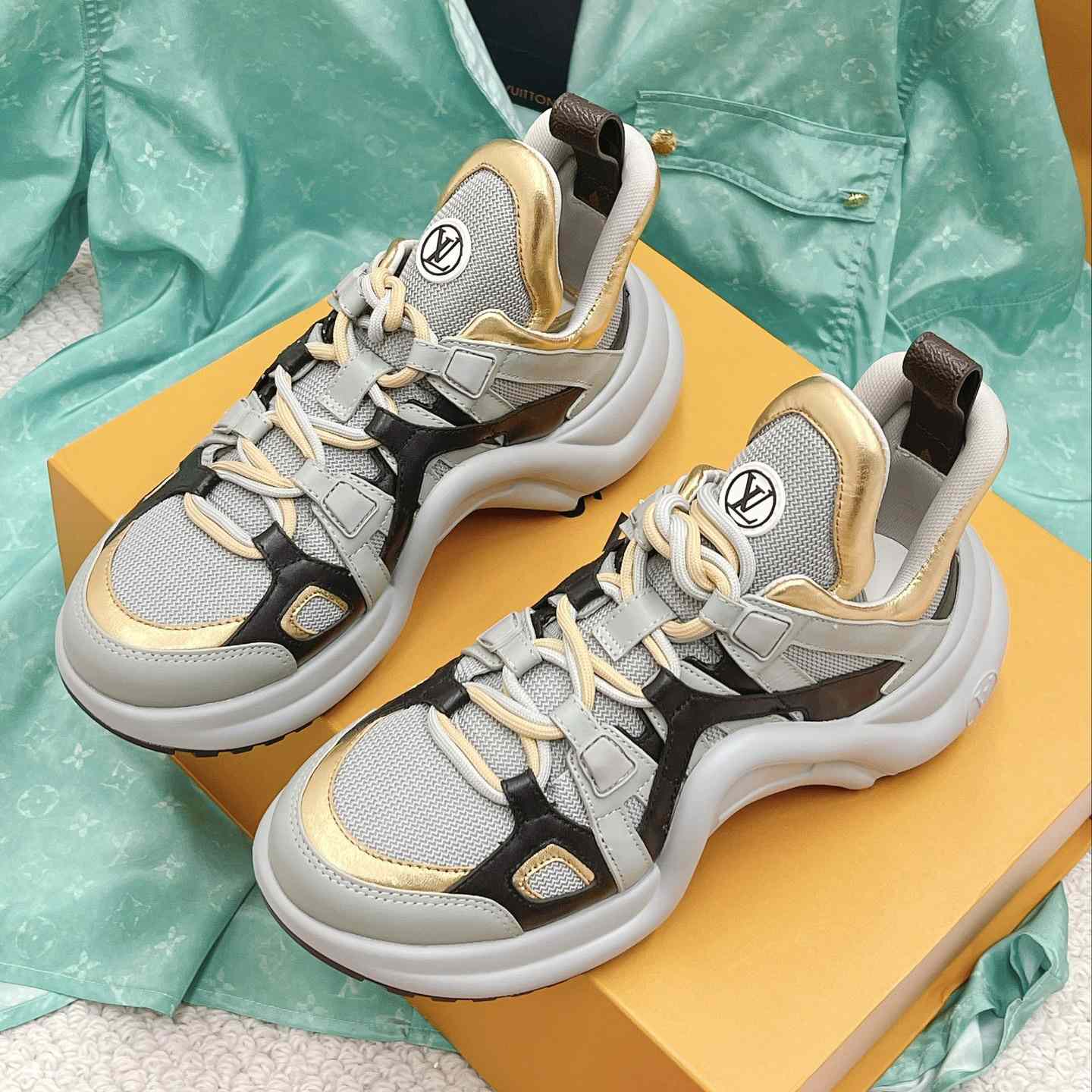 Louis Vuitton LV Archlight Sneaker      - EUR FASHION