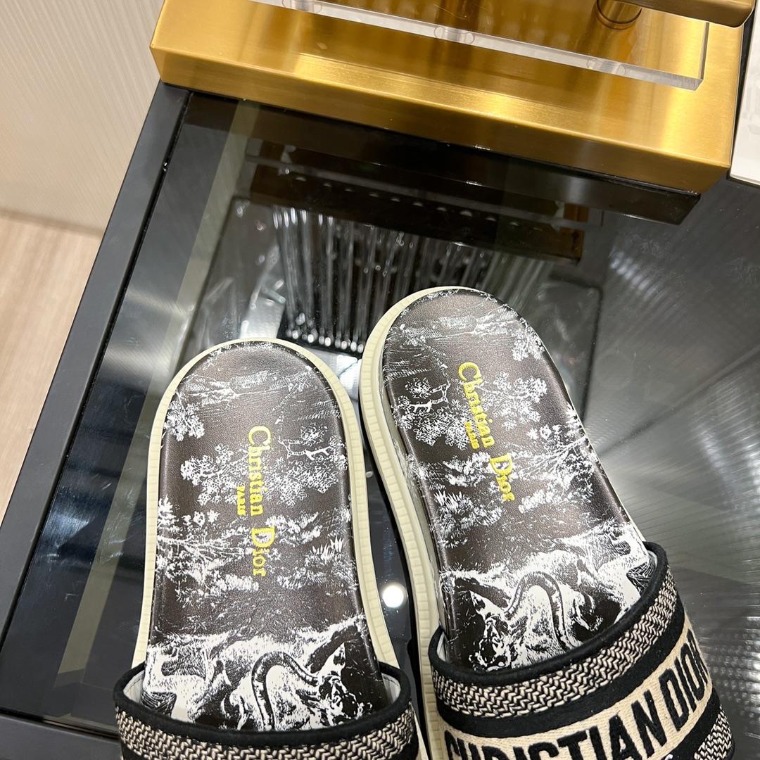 Dior Dway Slide - EUR FASHION