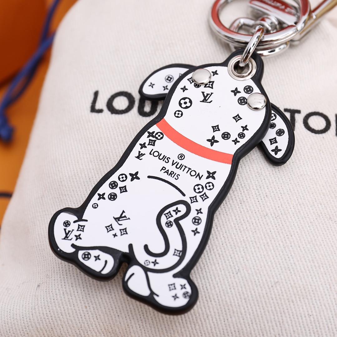 Louis Vuitton  LV Dalmata Key Holder & Bag Charm    M00746 - EUR FASHION