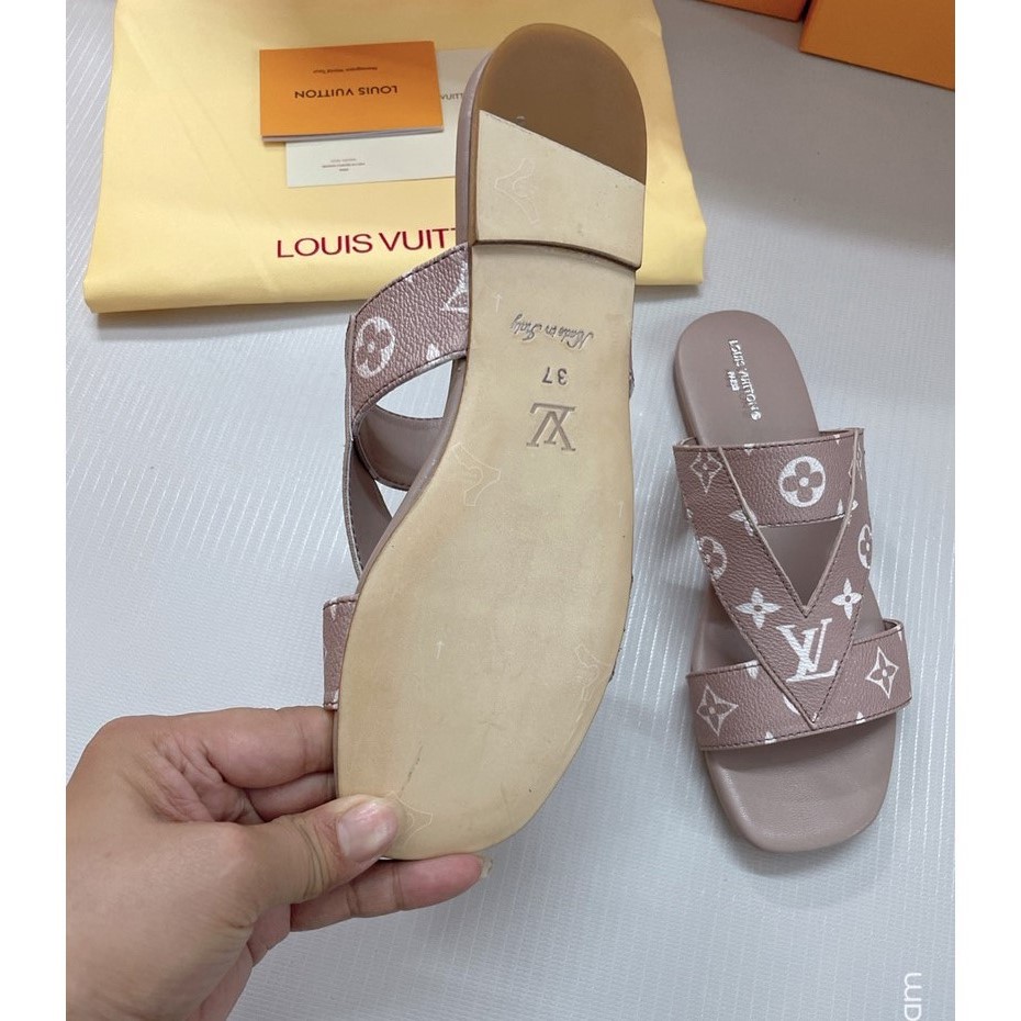 Louis Vuitton Monogram Sandal      - EUR FASHION