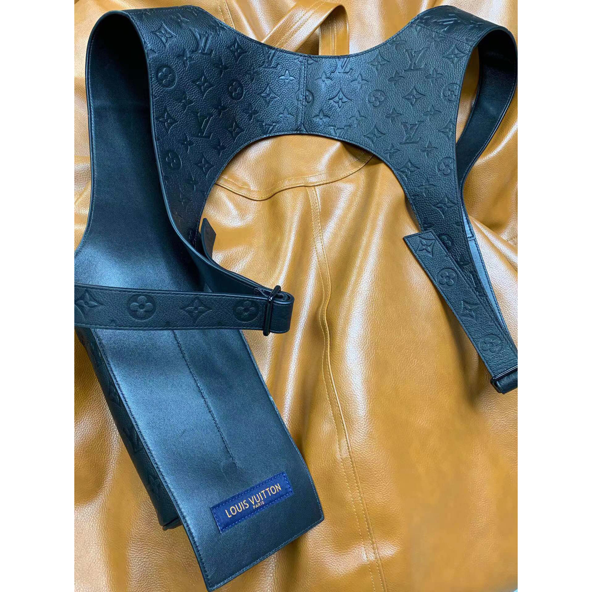 Louis Vuitton Black Monogram Embossed Leather Mid Layer  - EUR FASHION